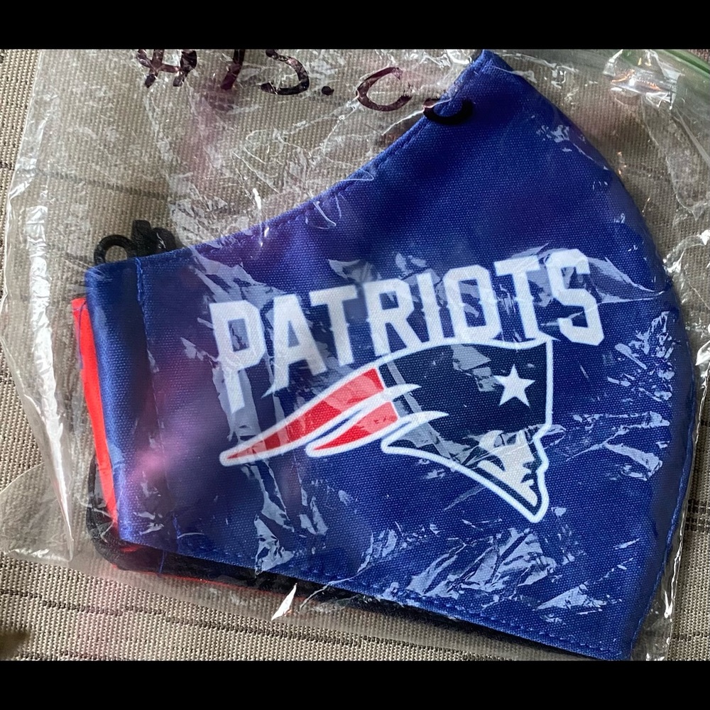 Face Mask - Picture 13 of 16